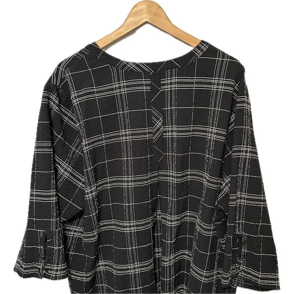 Habitat top sz XXL Crepe black relaxed fit lots of details - Picture 2 of 9